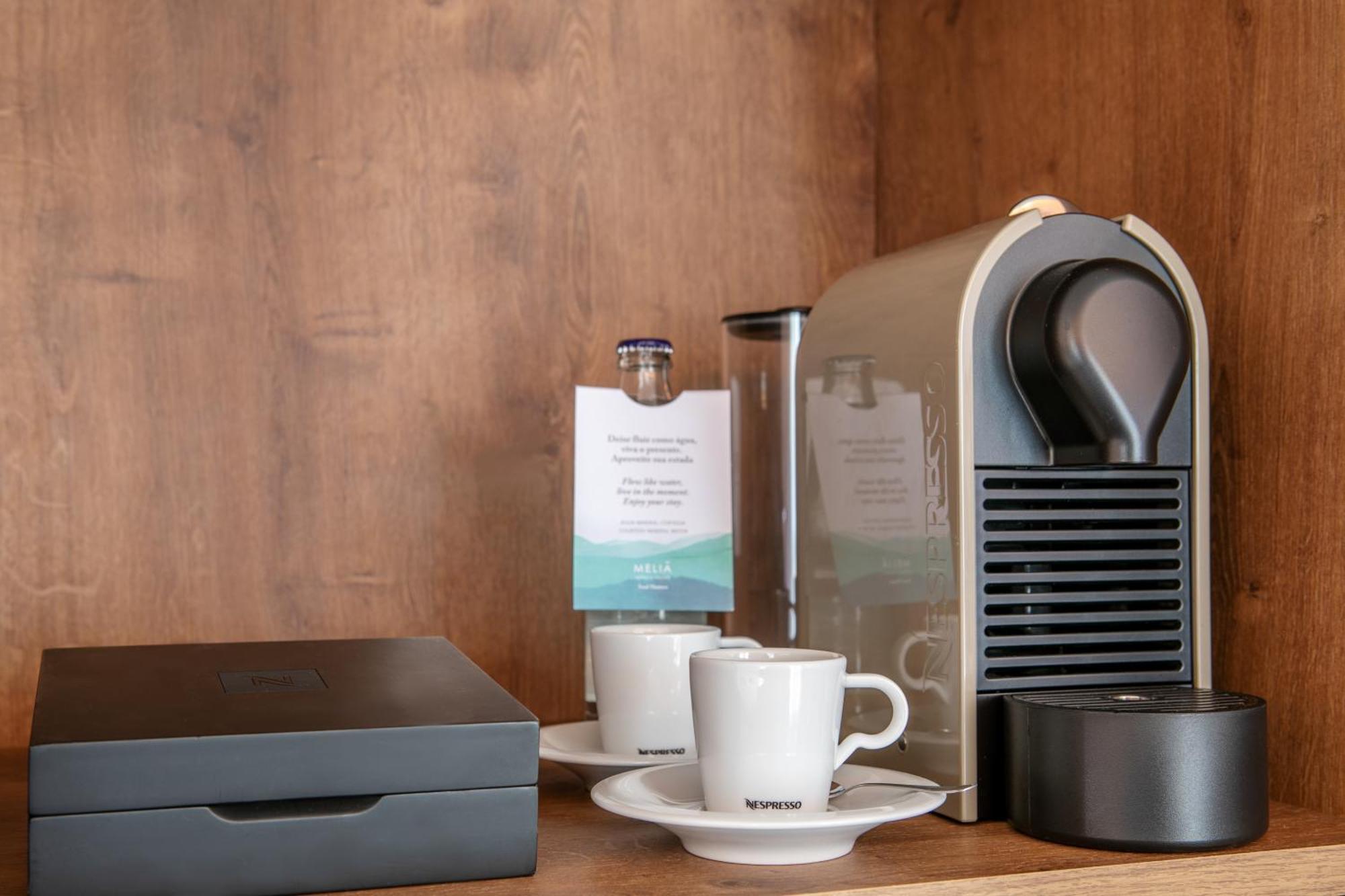 Melia Jardim Europa Hotel Sao Paulo Bagian luar foto A Nespresso coffee machine