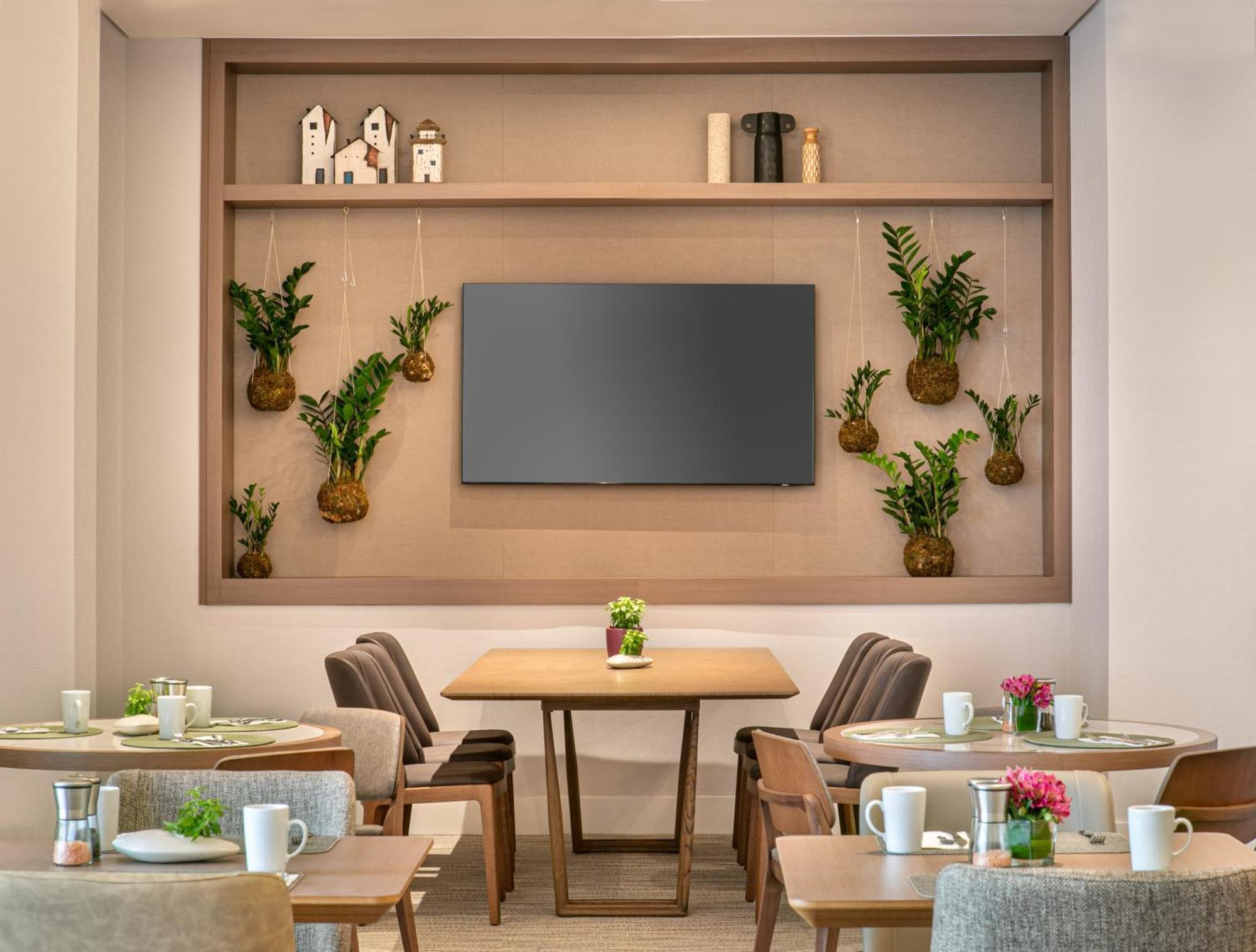 Melia Jardim Europa Hotel Sao Paulo Bagian luar foto The lounge at the airport